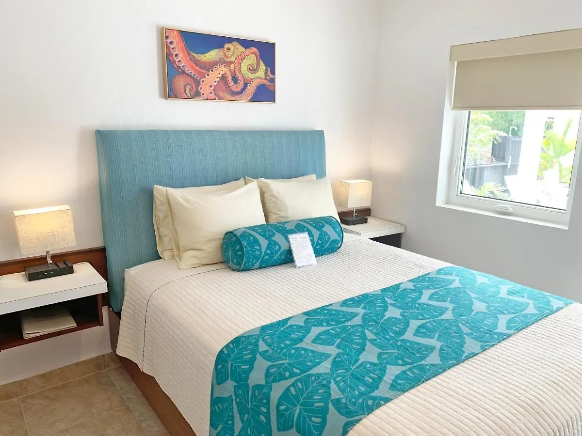 Sand Castle On The Beach - Adults Only Frederiksted Hotel